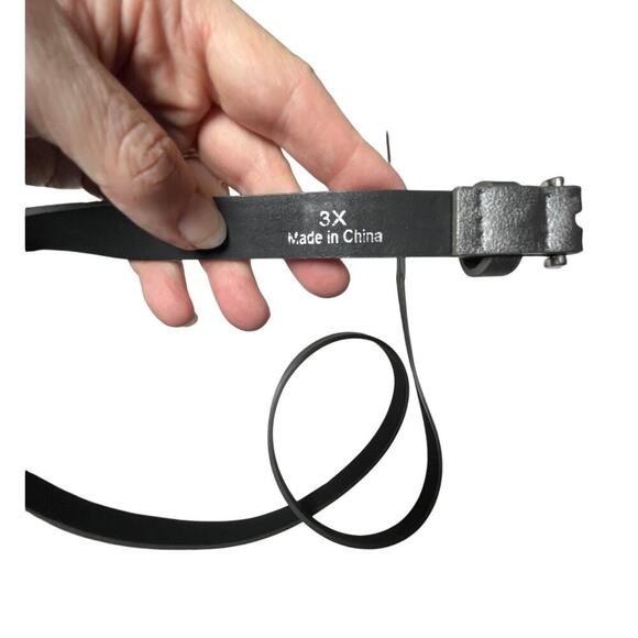 Silver Gray Faux Leather Belt 3X‎ Matte Buckle Y2K Minimal Neutral Modern - Picture 3 of 6